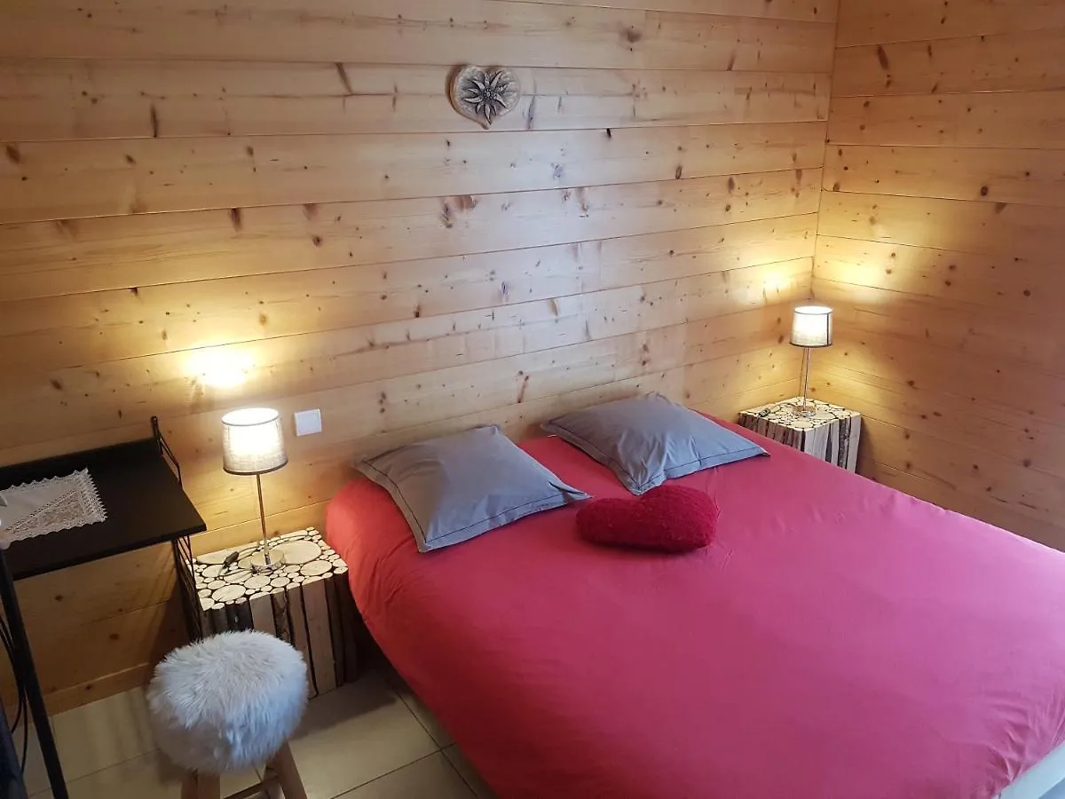 Chalet Les Aigles Bed and Breakfast Saint-Sixt 0*,